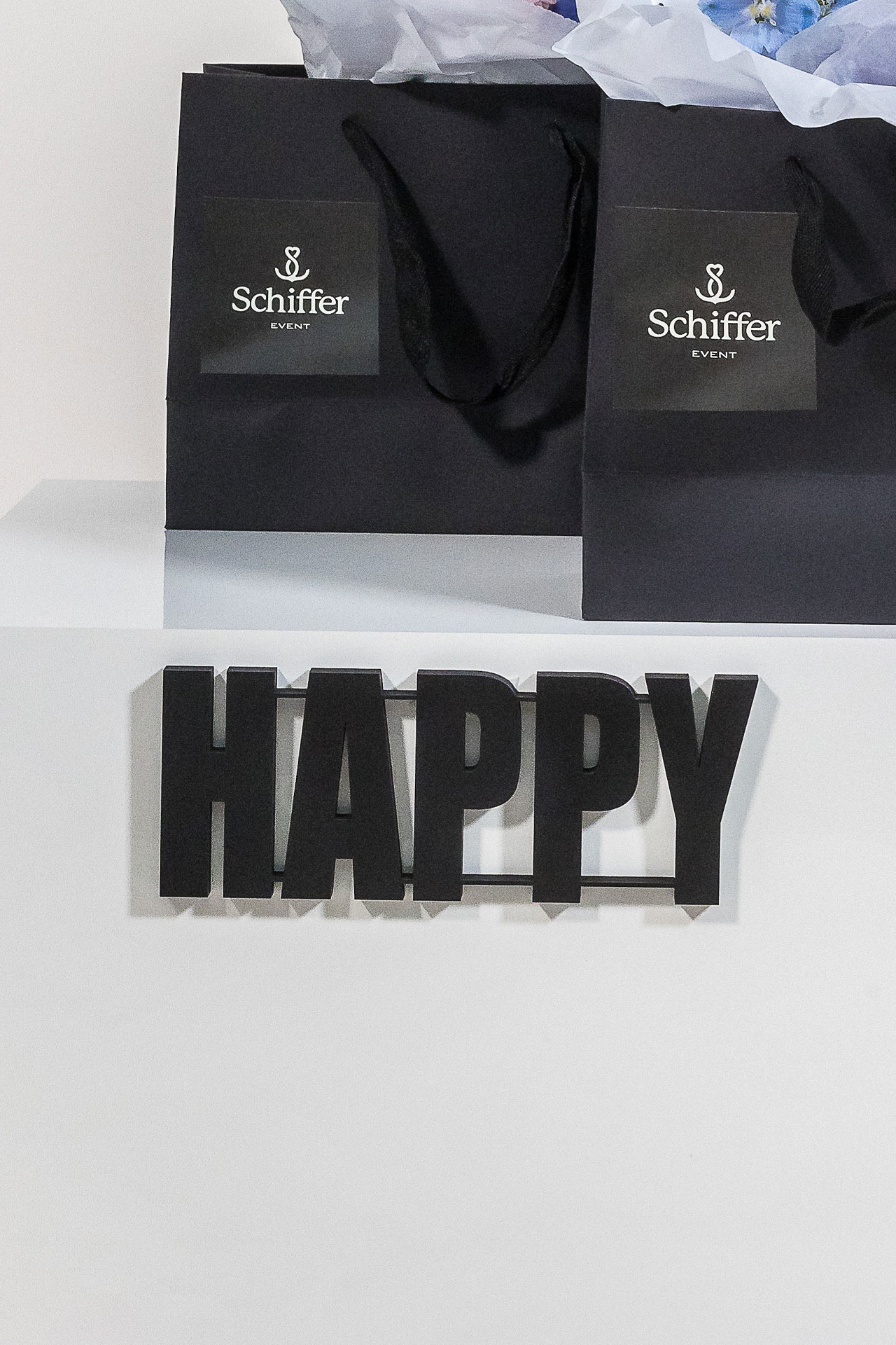 S3003_1 Schriftzug HAPPY – Bild 1